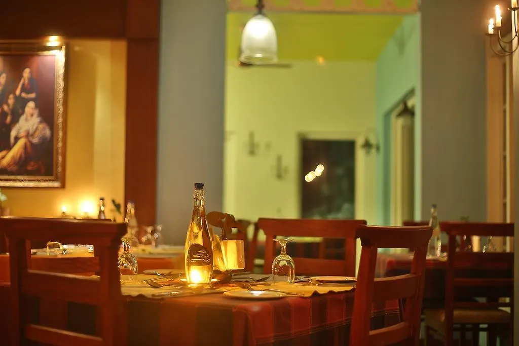 Spicetree Munnar Hotel Chinnakanal